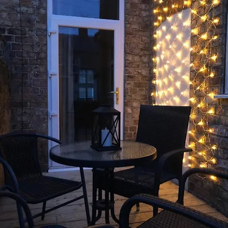Holiday home Riverside York